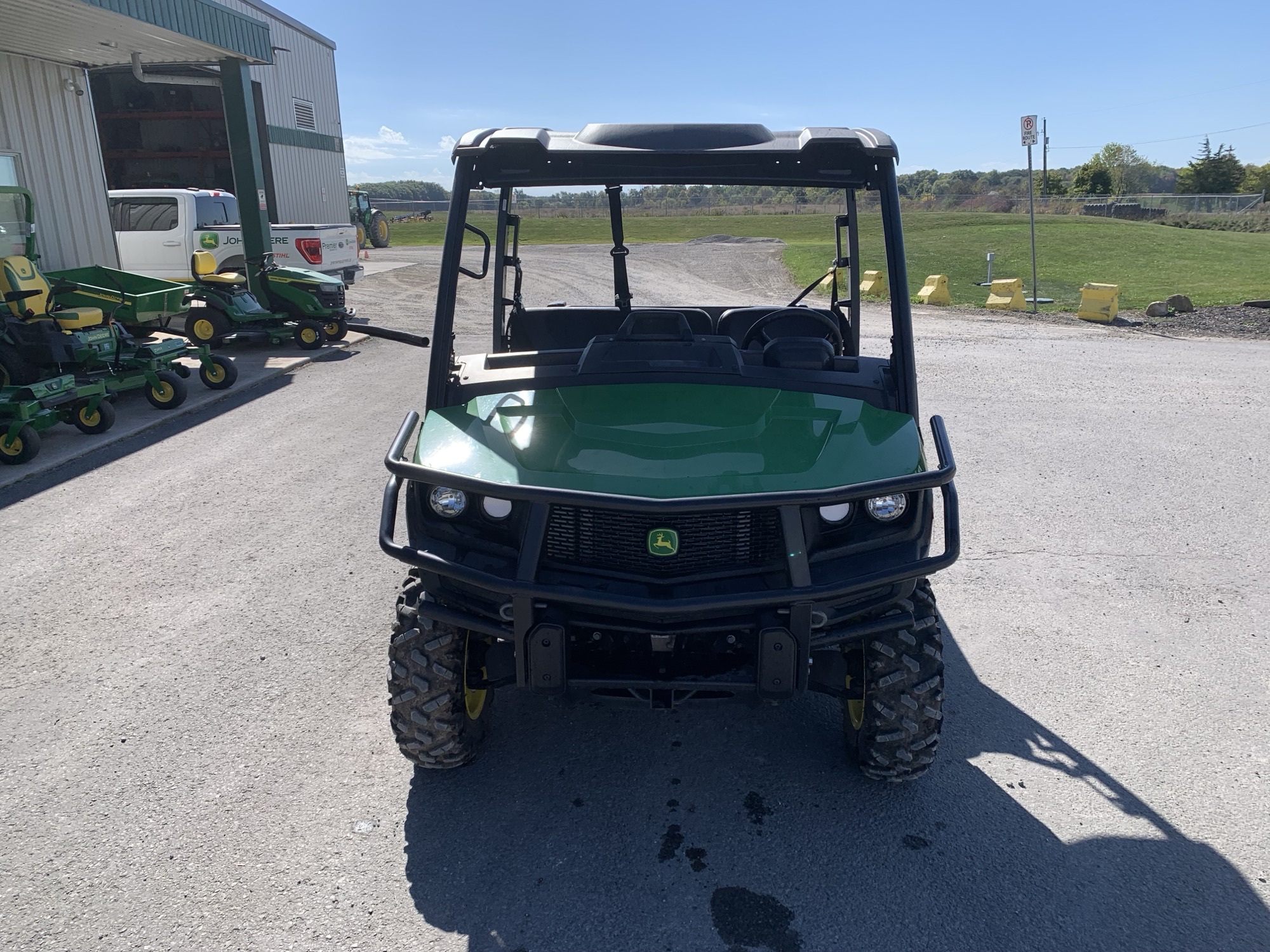 2023 John Deere XUV 835M Image 3