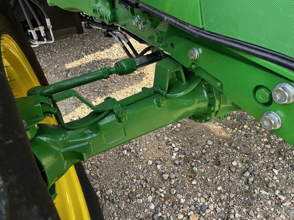 2024 John Deere 6155M - Photo13