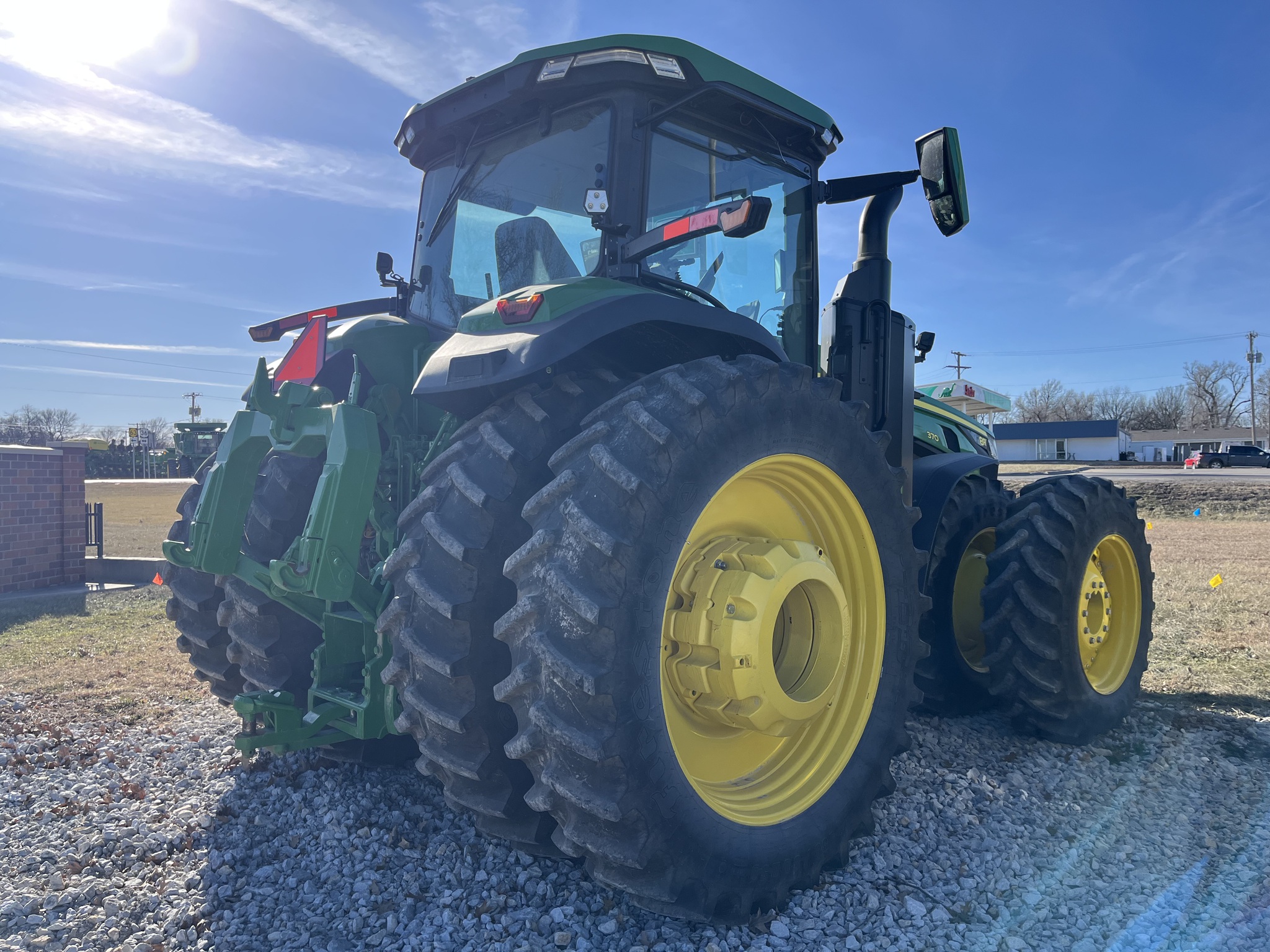  2024 John Deere 8R 370 at Heritage Tractor in Seneca, KS
