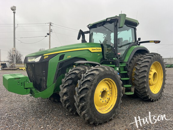 Photo of 2024 John Deere 8R 370