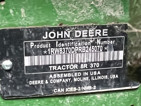 Photo of 2024 John Deere 8R 370