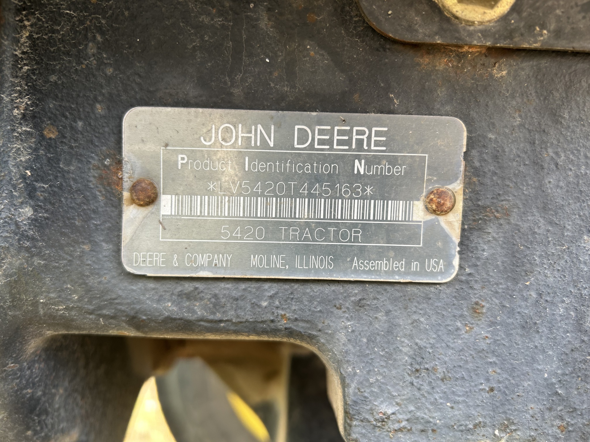  2004 John Deere 5420 at Heritage Tractor in Streator, IL