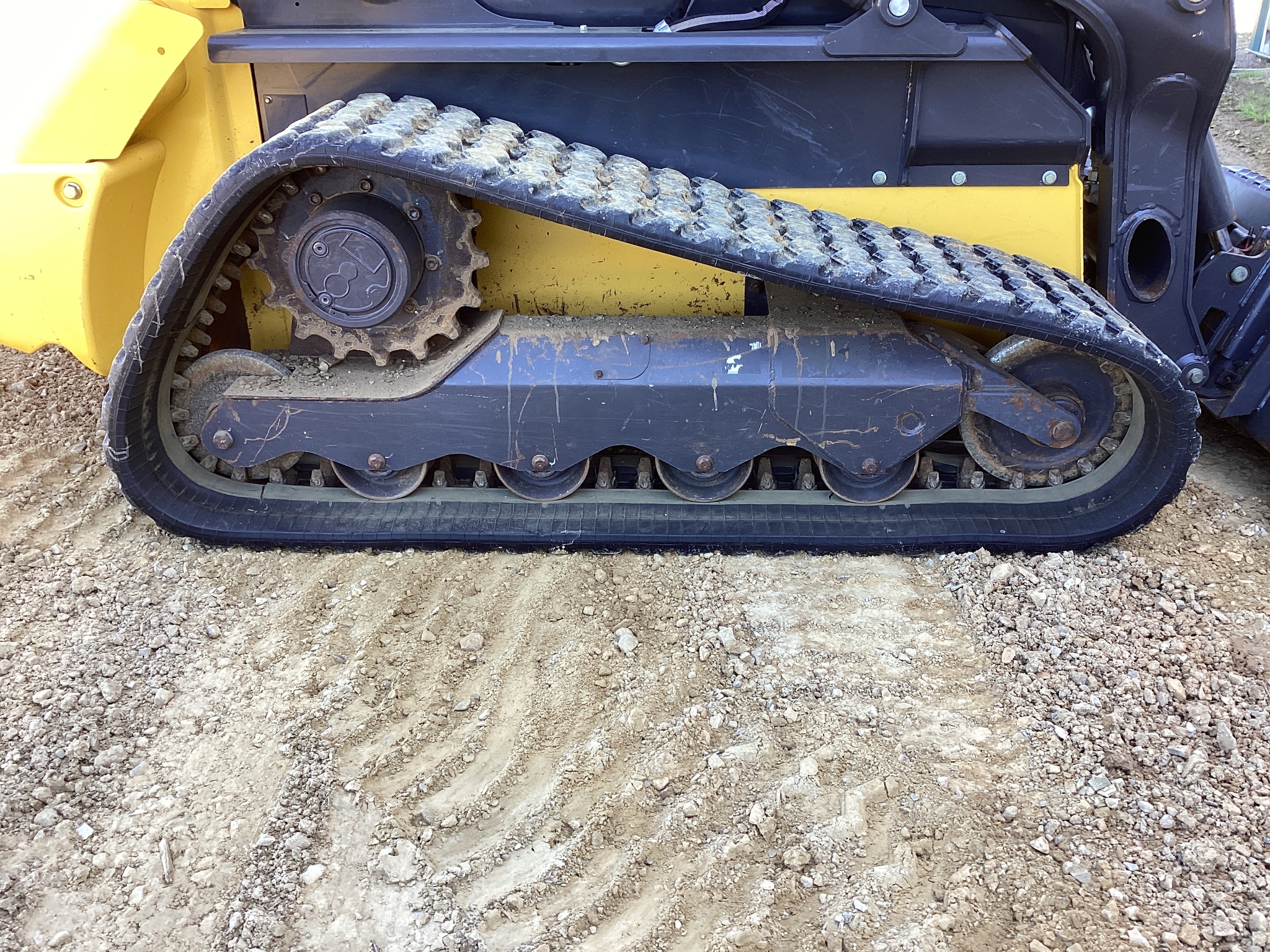 2021 New Holland C337 Image 21