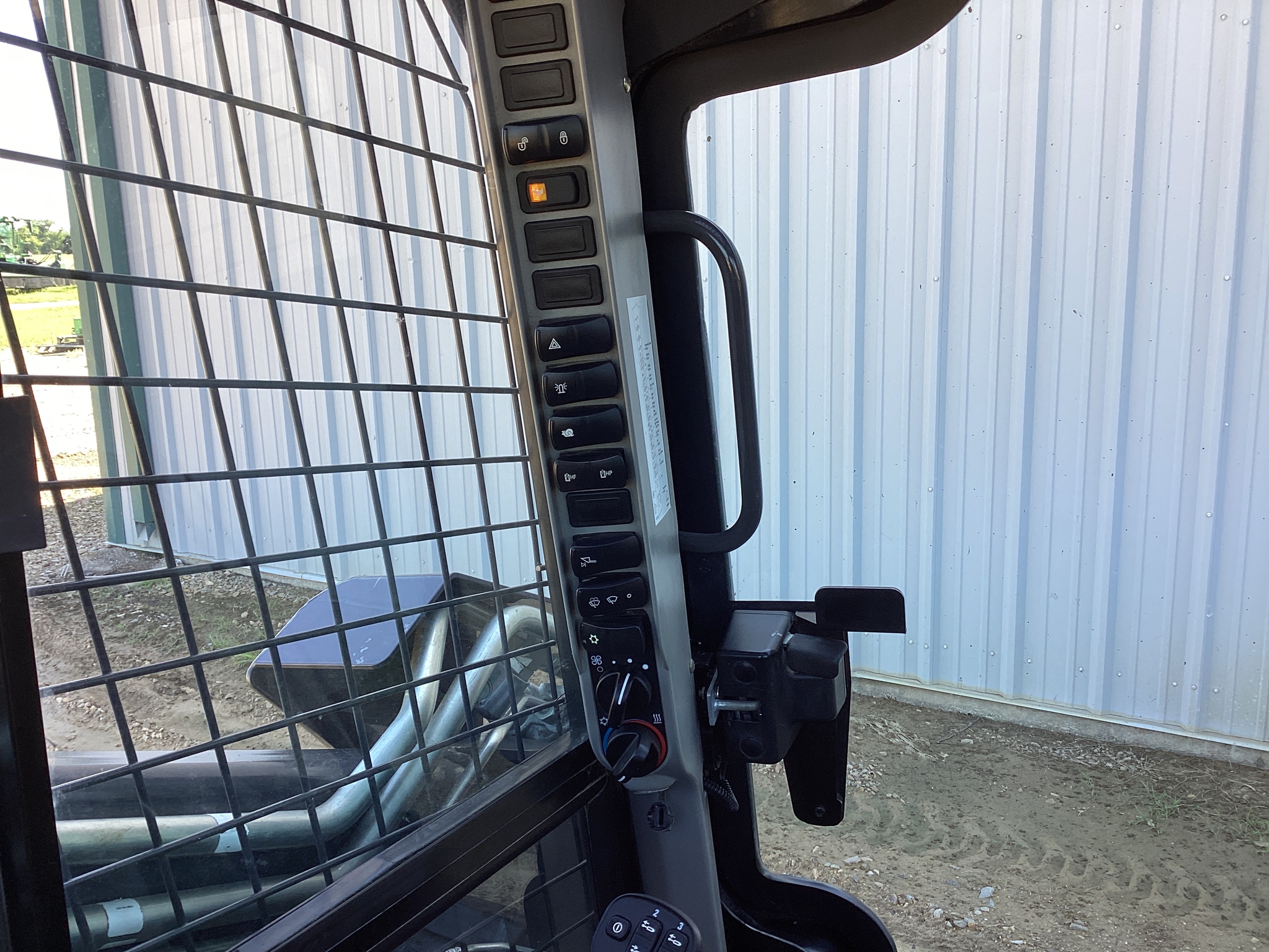 2021 New Holland C337 Image 16