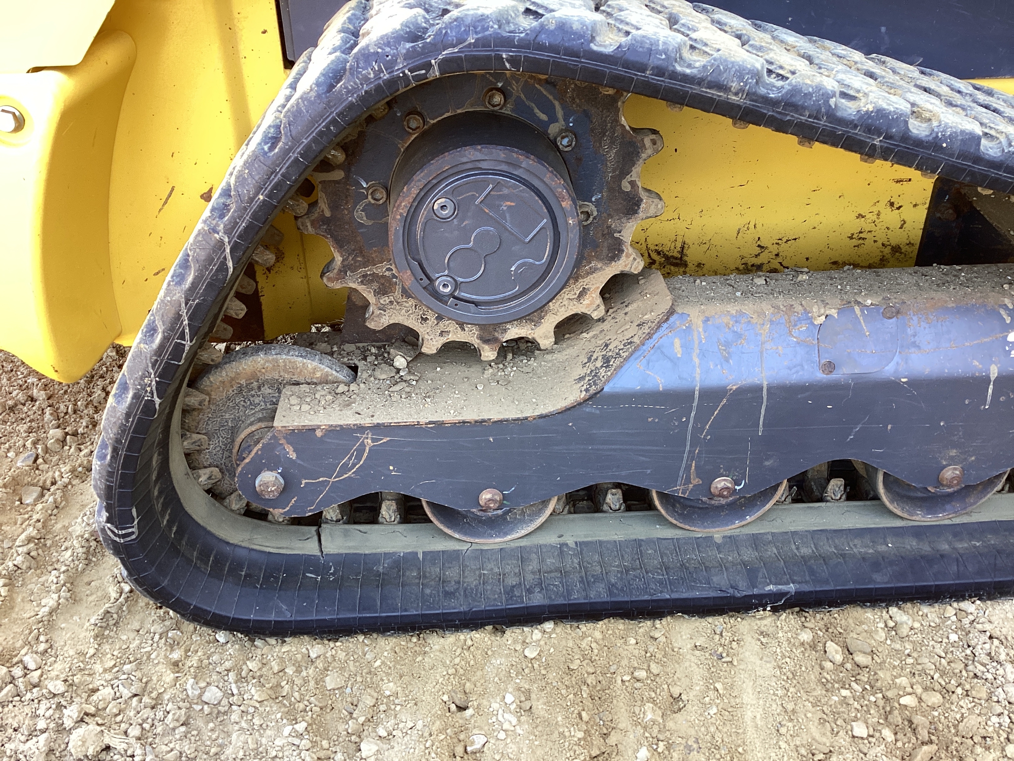 2021 New Holland C337 Image 22
