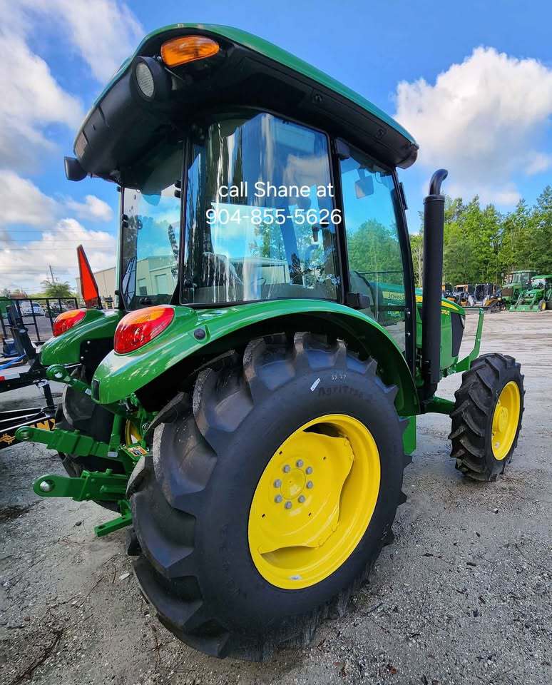 2025 John Deere 5075E Image 4