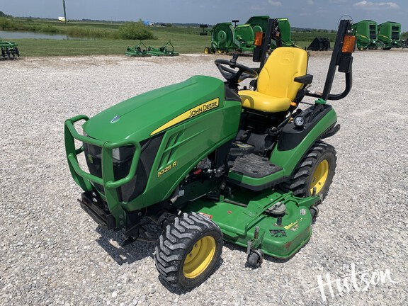 Photo of 2018 John Deere 1025R