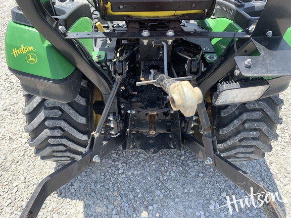 Photo of 2018 John Deere 1025R