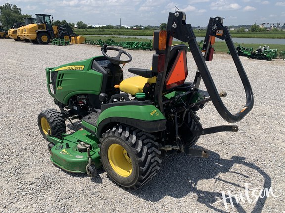 Photo of 2018 John Deere 1025R