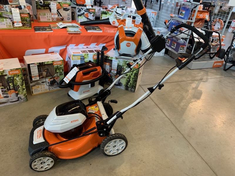 2024 Stihl RMA460V Image 1