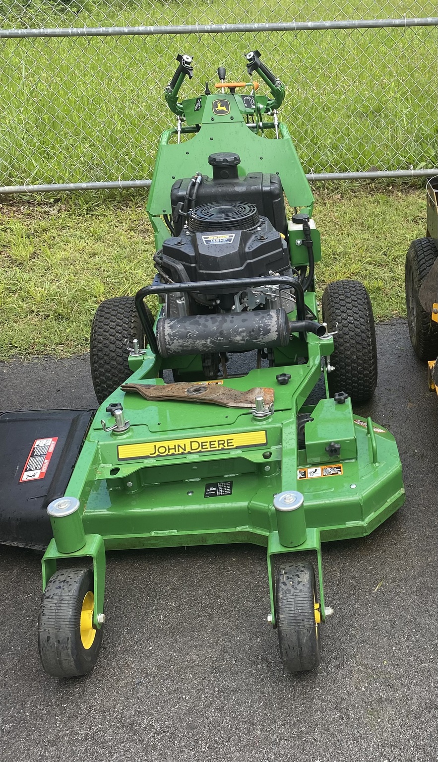 2022 John Deere W36M Image 5