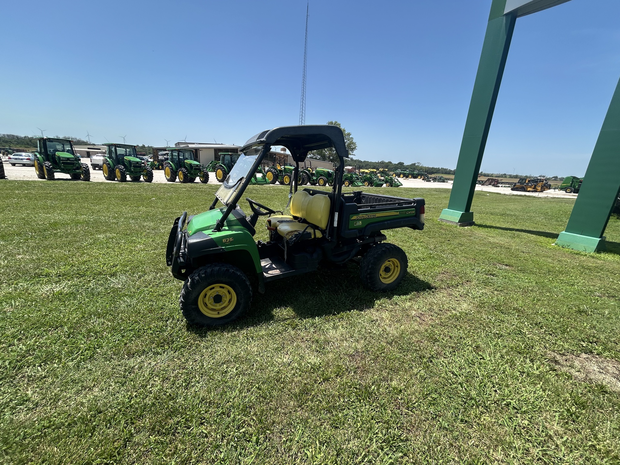  2013 John Deere XUV 825I GREEN at Heritage Tractor in Lockwood, MO