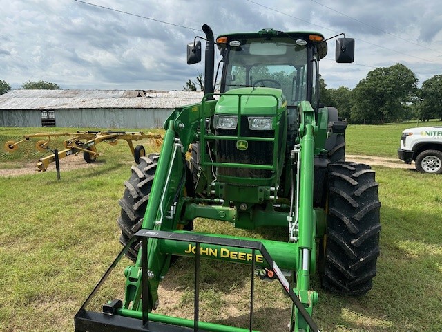 2024 John Deere 6120E Cab Image 3