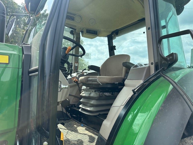 2024 John Deere 6120E Cab Image 7