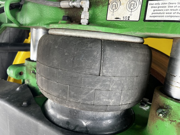 2024 John Deere 616R - Photo9