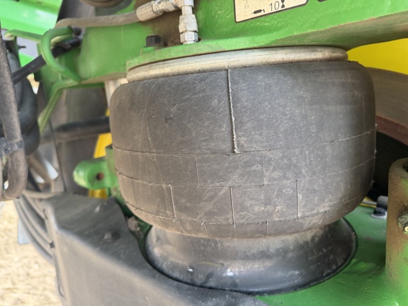 2024 John Deere 616R - Photo11