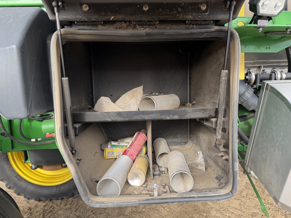 2024 John Deere 616R - Photo27