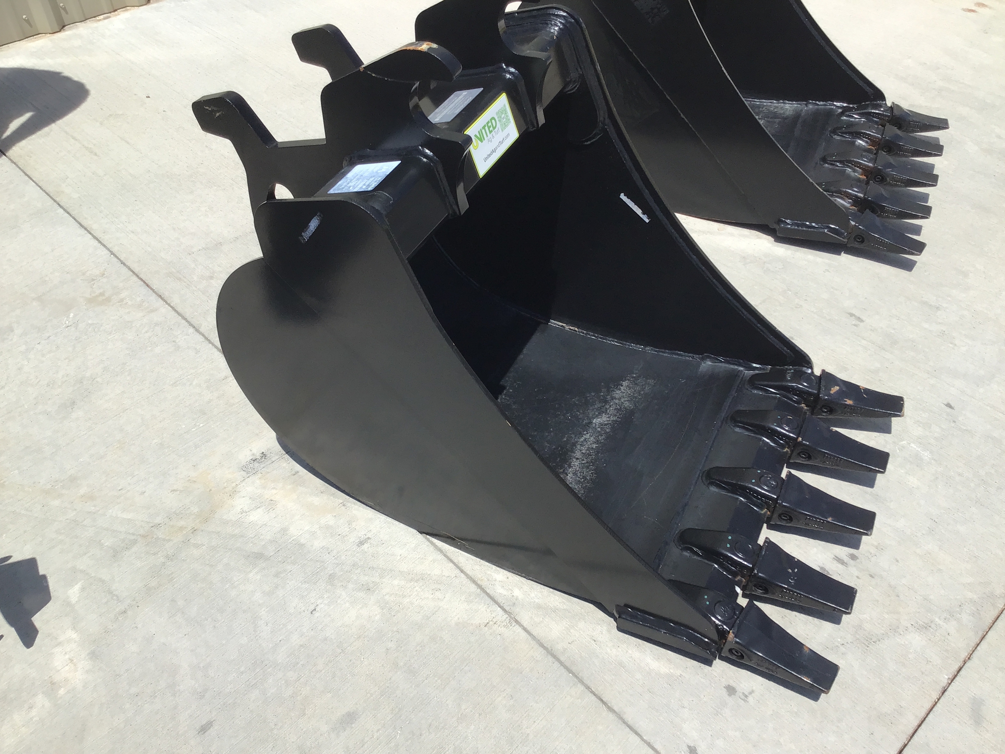 2024 John Deere BYT10991 24