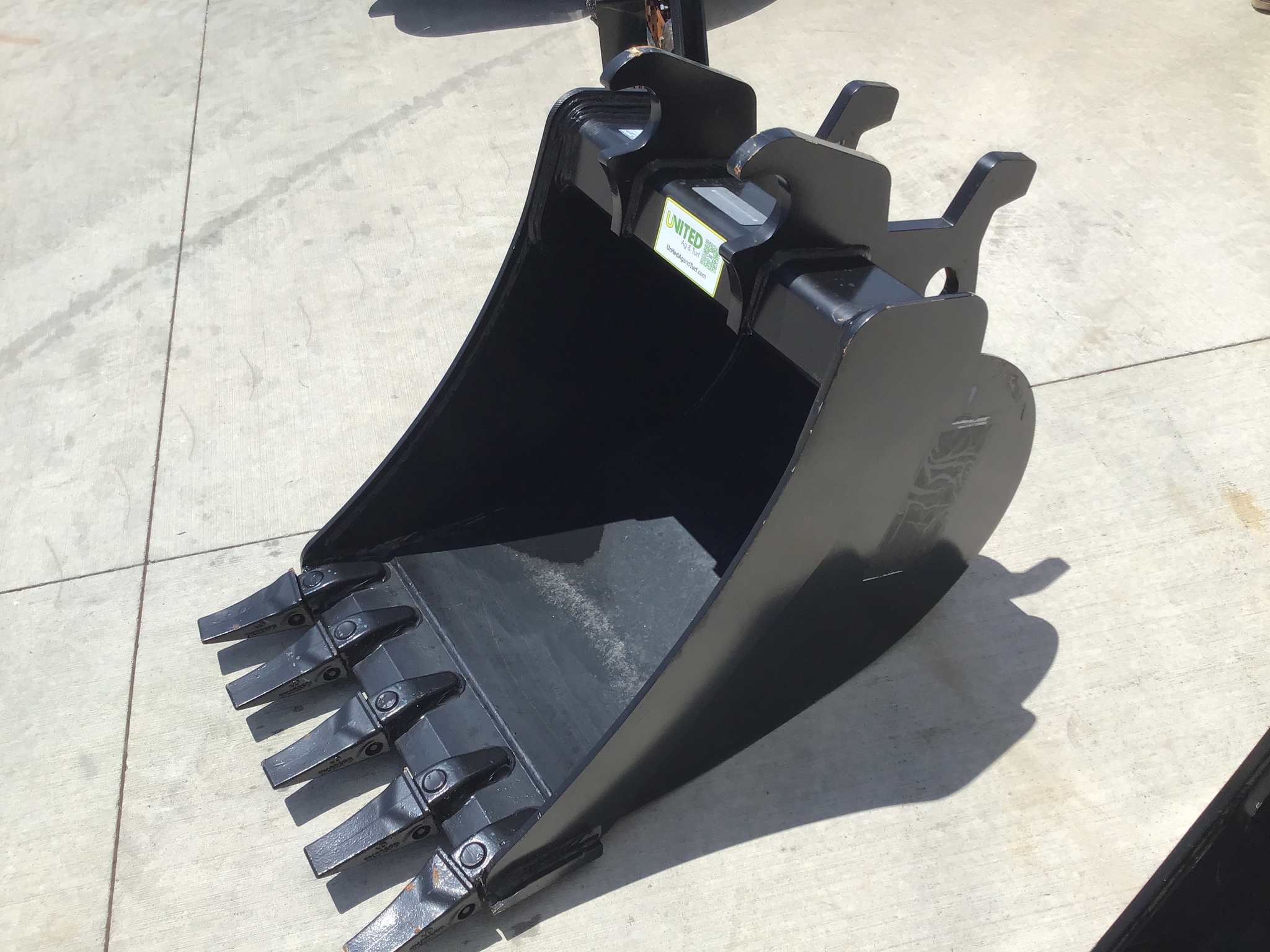 2024 John Deere BYT10991 24