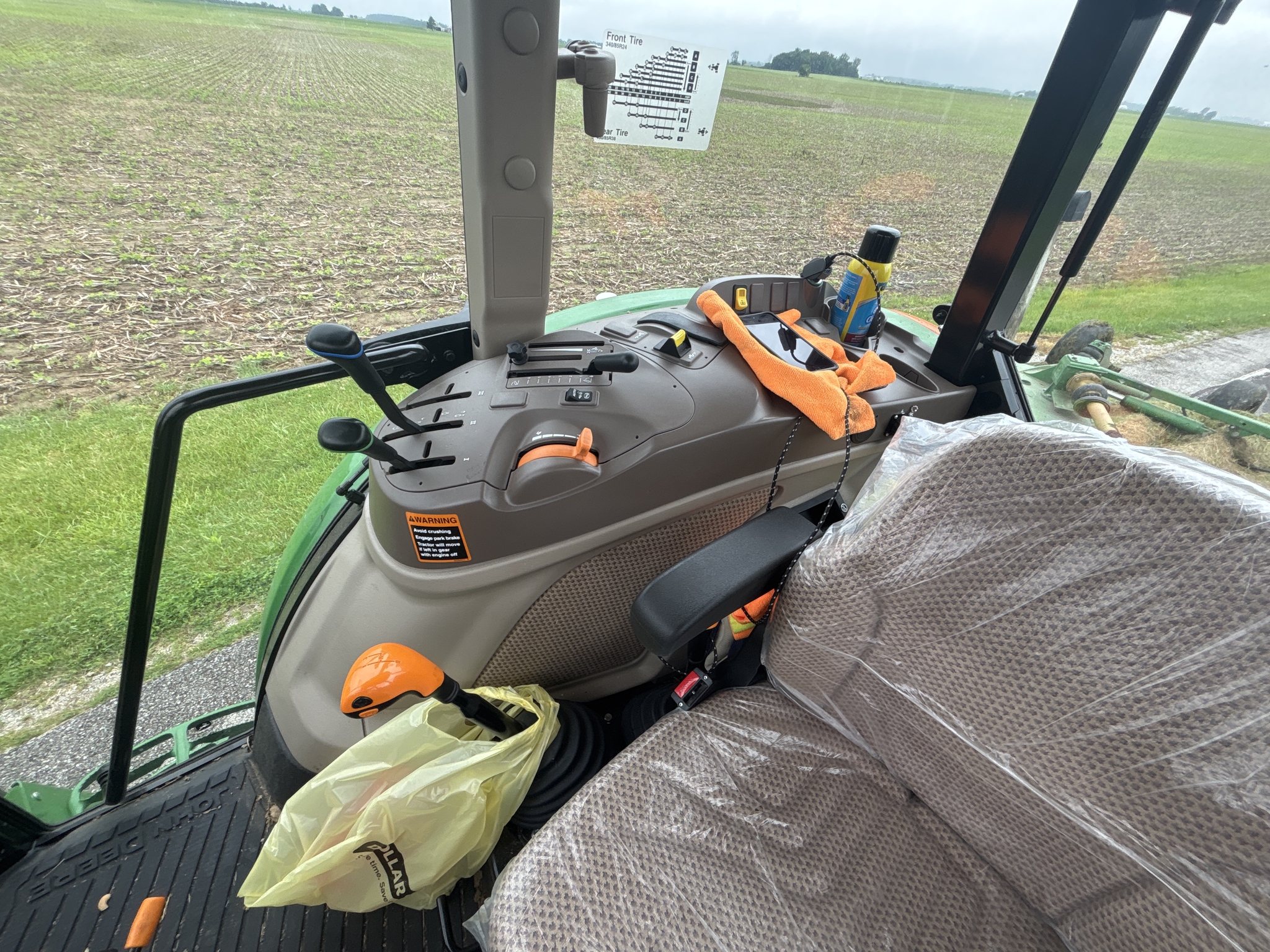 Used 2024 John Deere 6105E Utility Tractors at Koenig Equipment in Greenville, OH - PhotoXL15