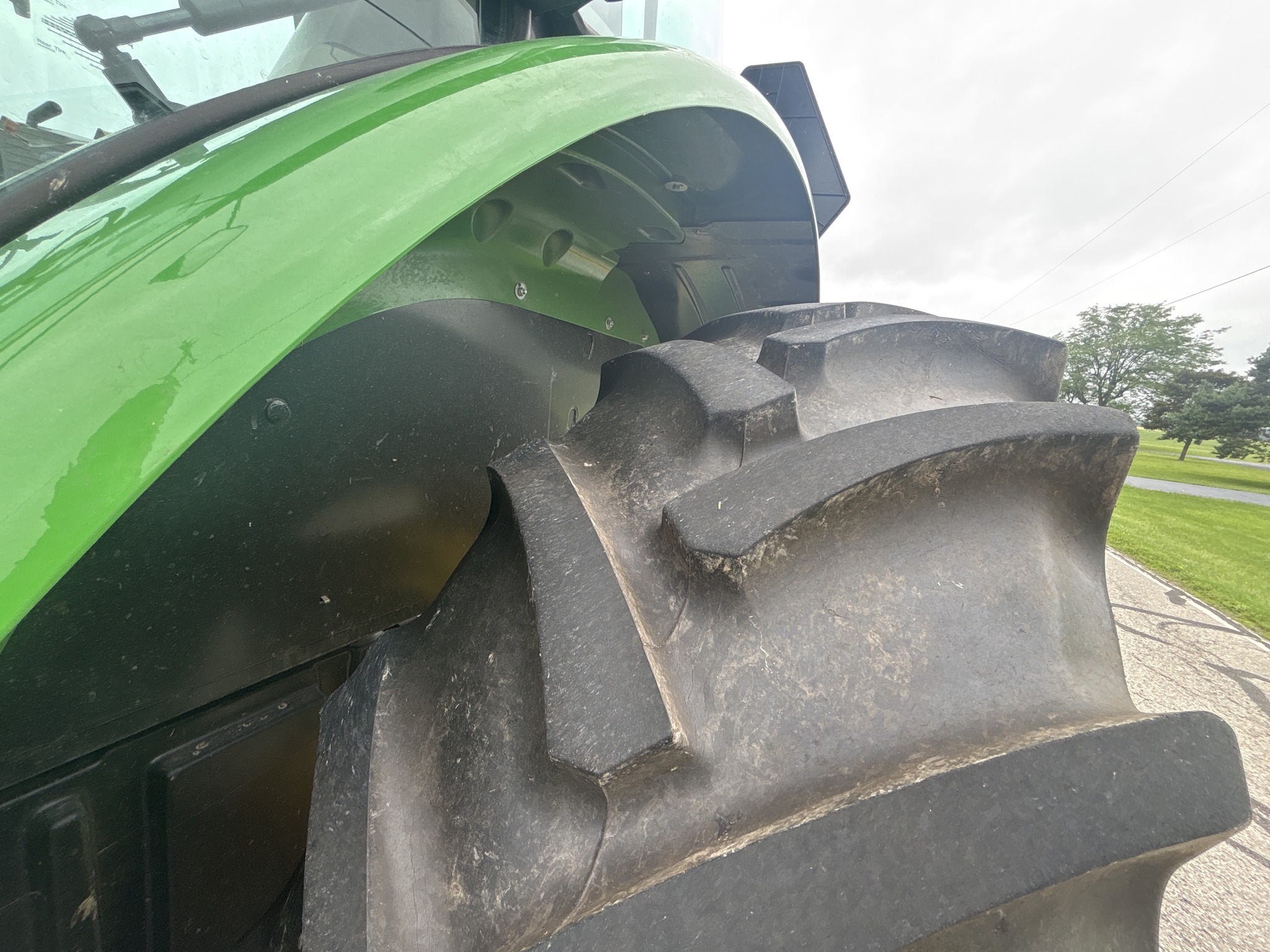 Used 2024 John Deere 6105E Utility Tractors at Koenig Equipment in Greenville, OH - PhotoXL9