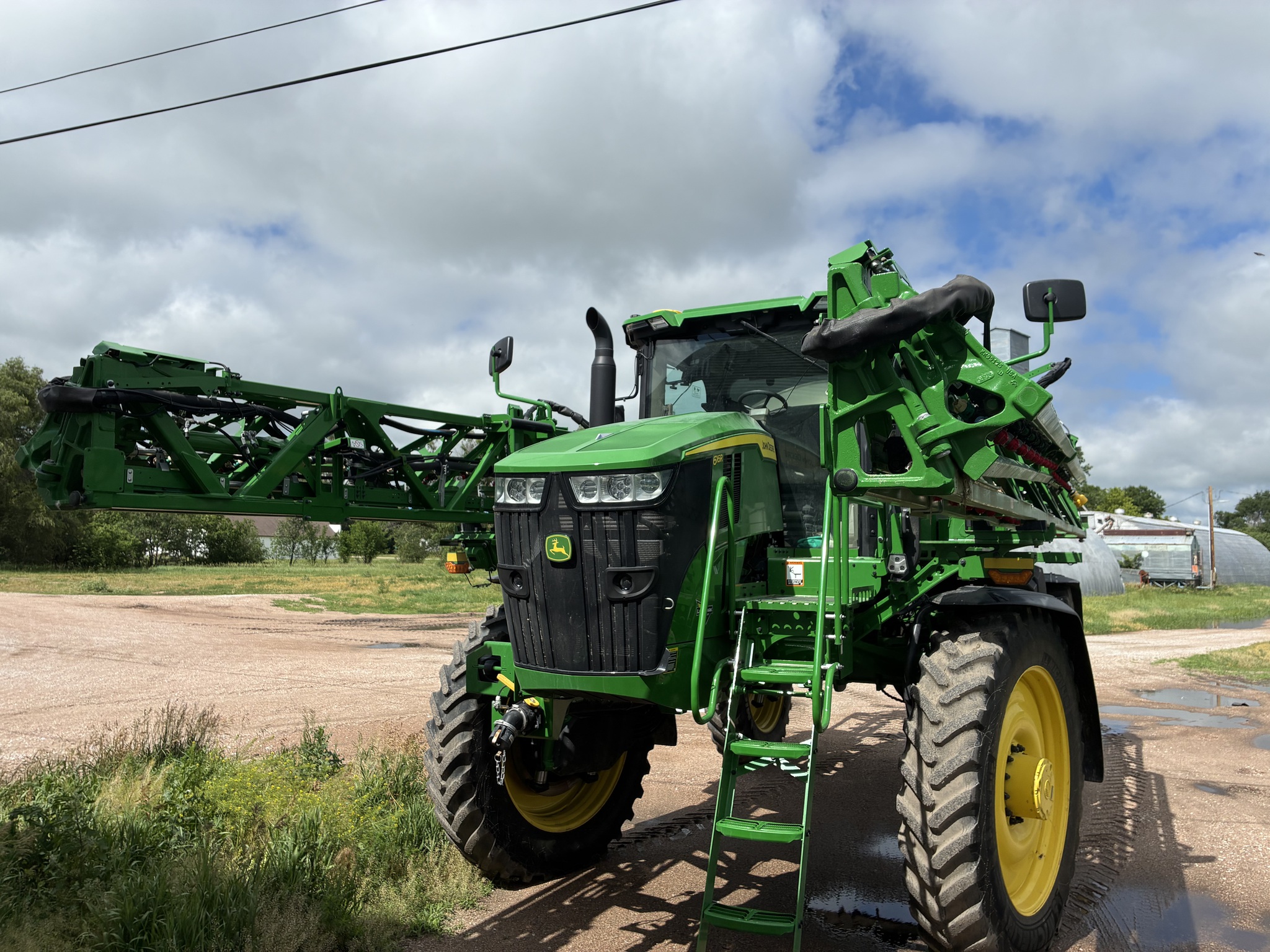 2025 John Deere 616R Image 1