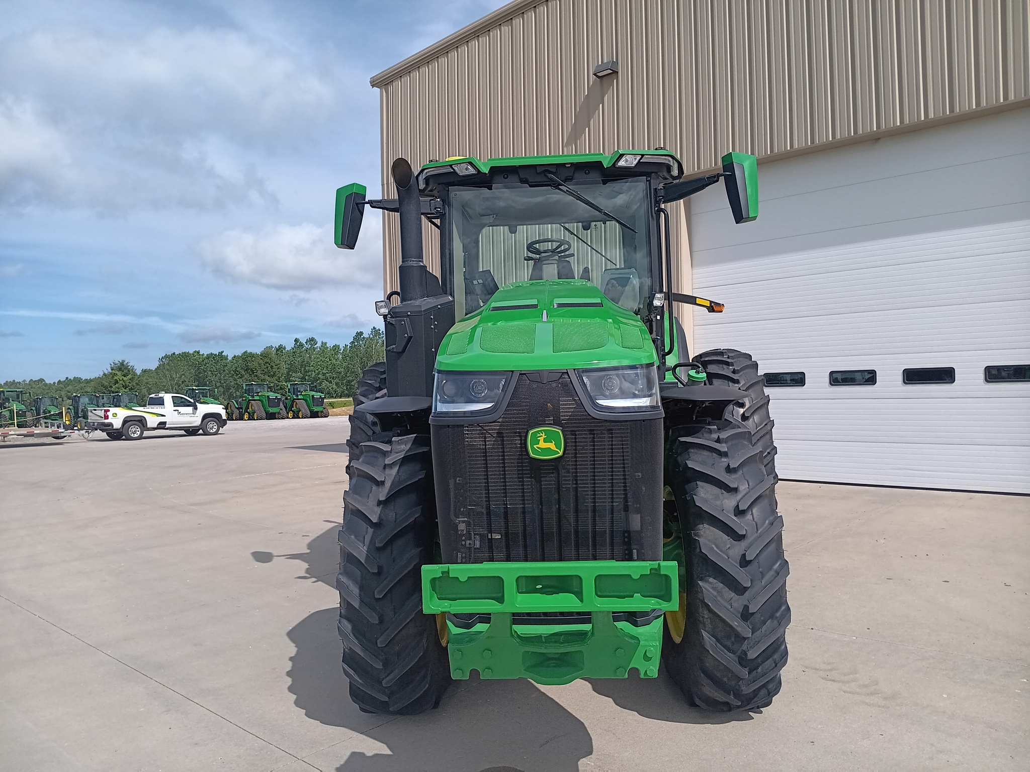 2024 John Deere 8R 250 Image 8
