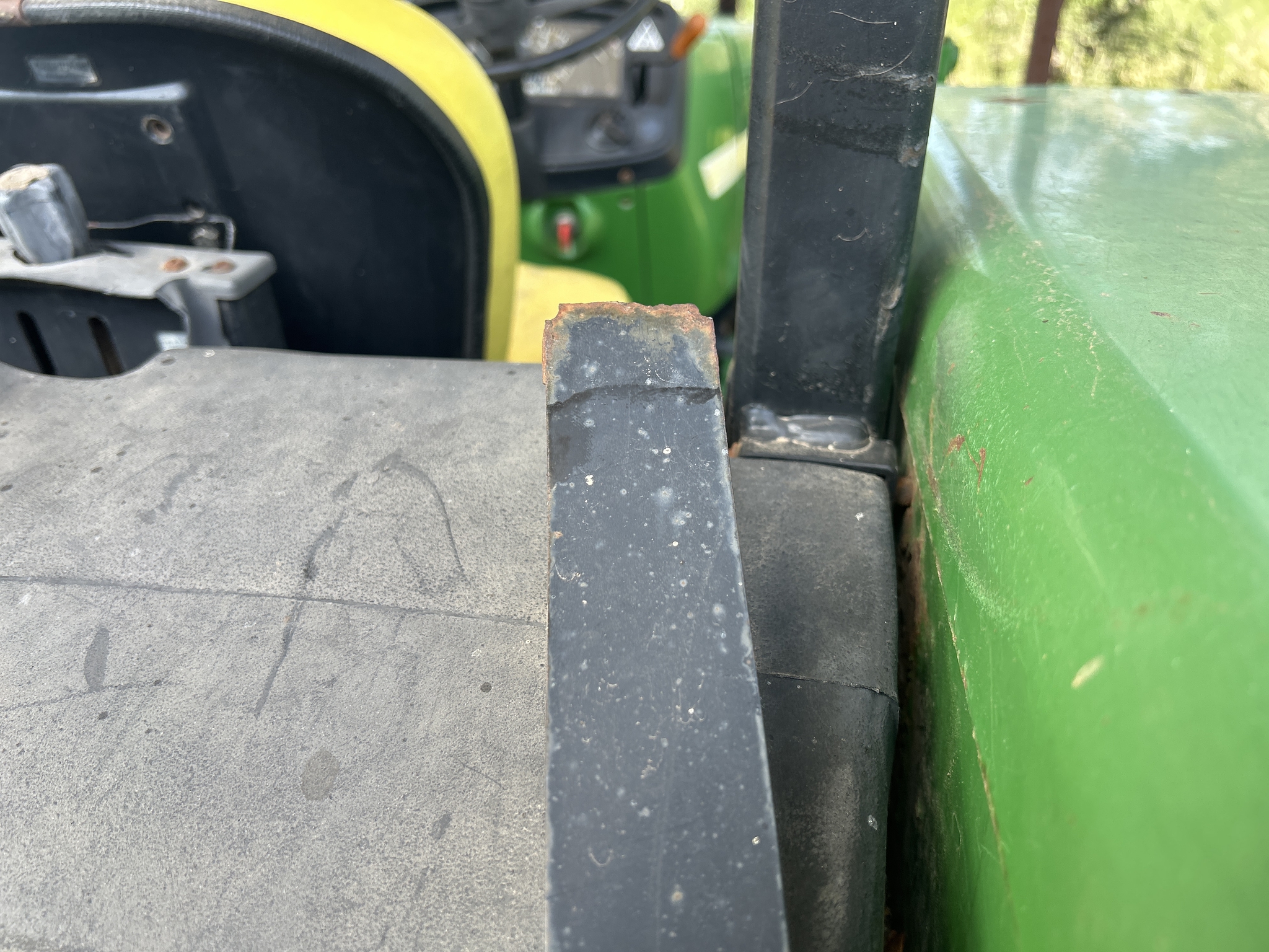2005 John Deere 5303 Image 15