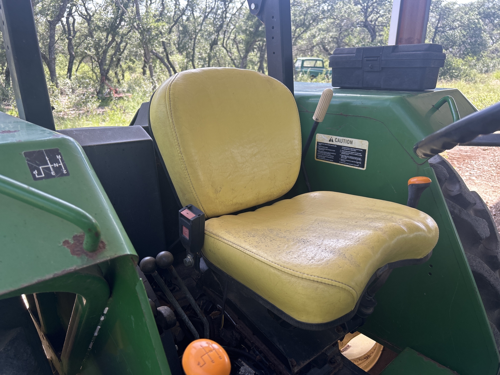 2005 John Deere 5303 Image 13
