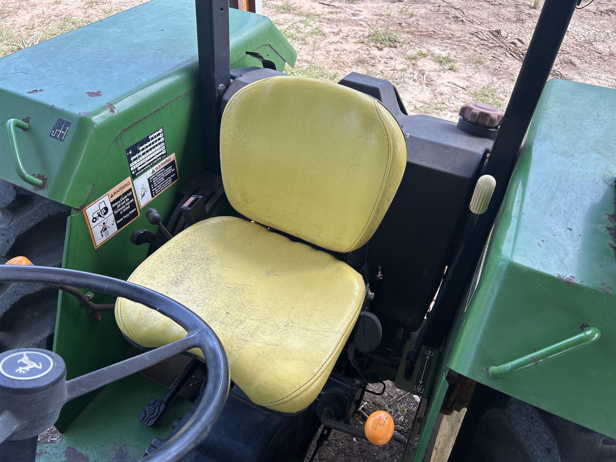2005 John Deere 5303 Image 14