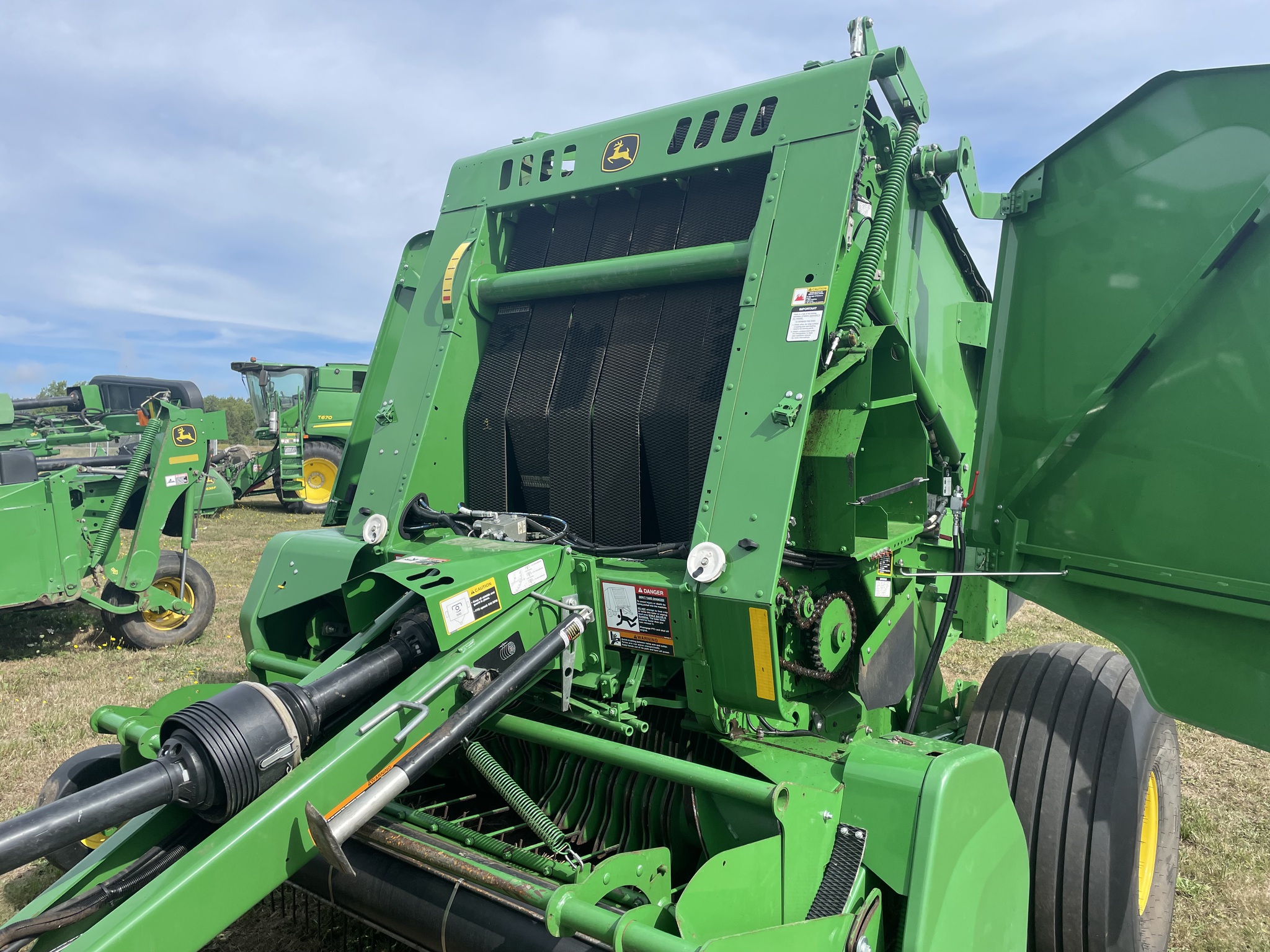 2020 John Deere 450M Image 15