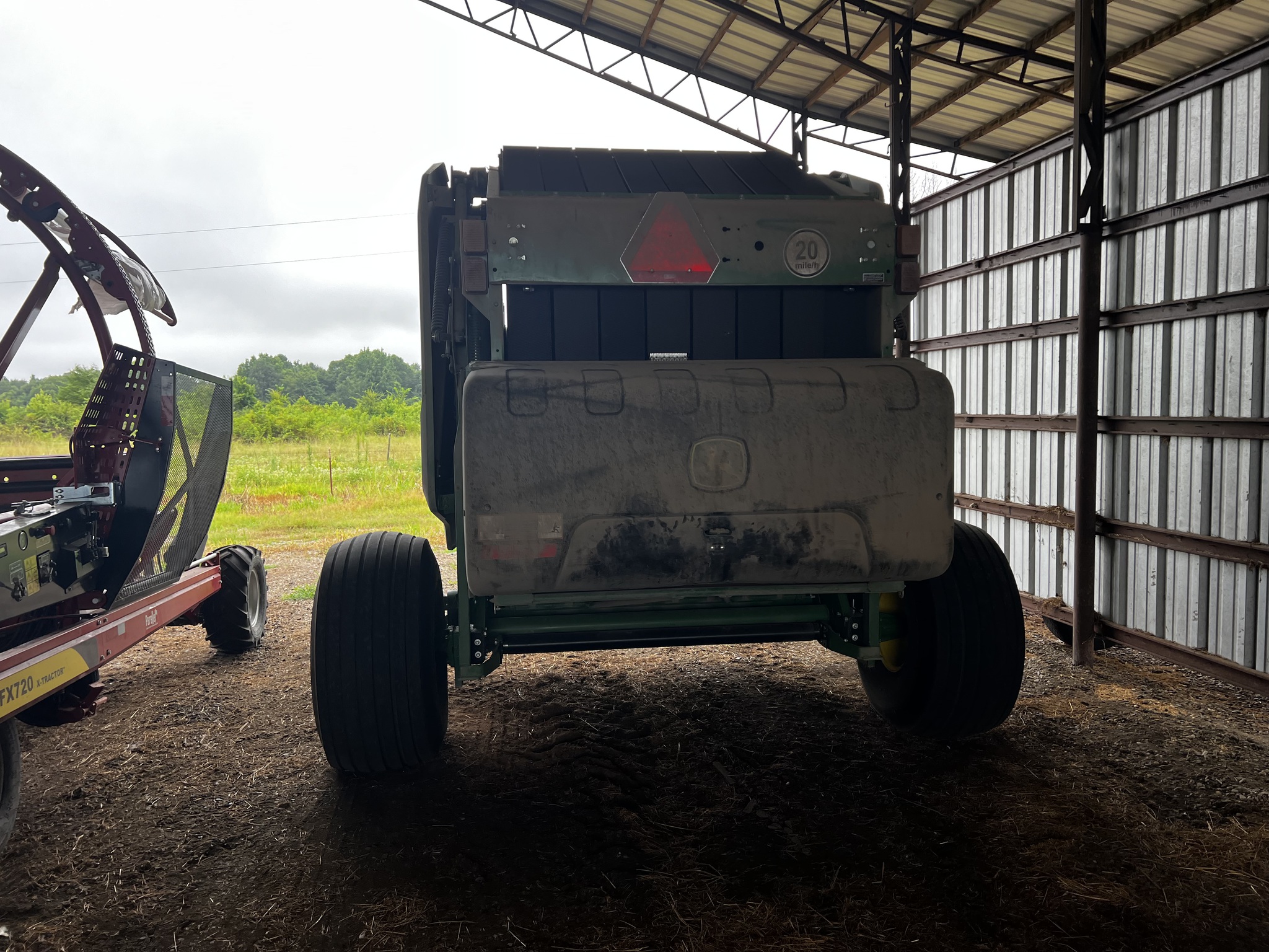 2021 John Deere 560M Image 6