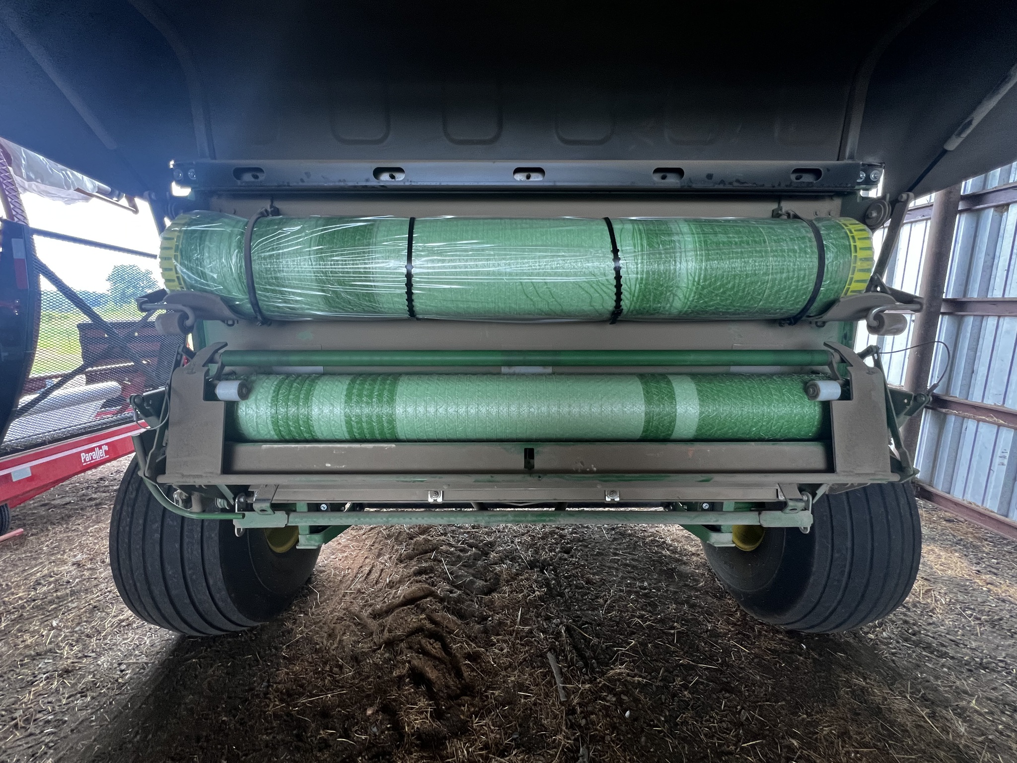 2021 John Deere 560M Image 13