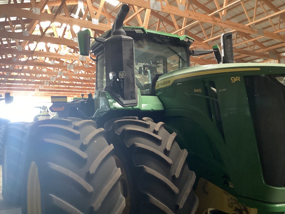  John Deere 9R 640
