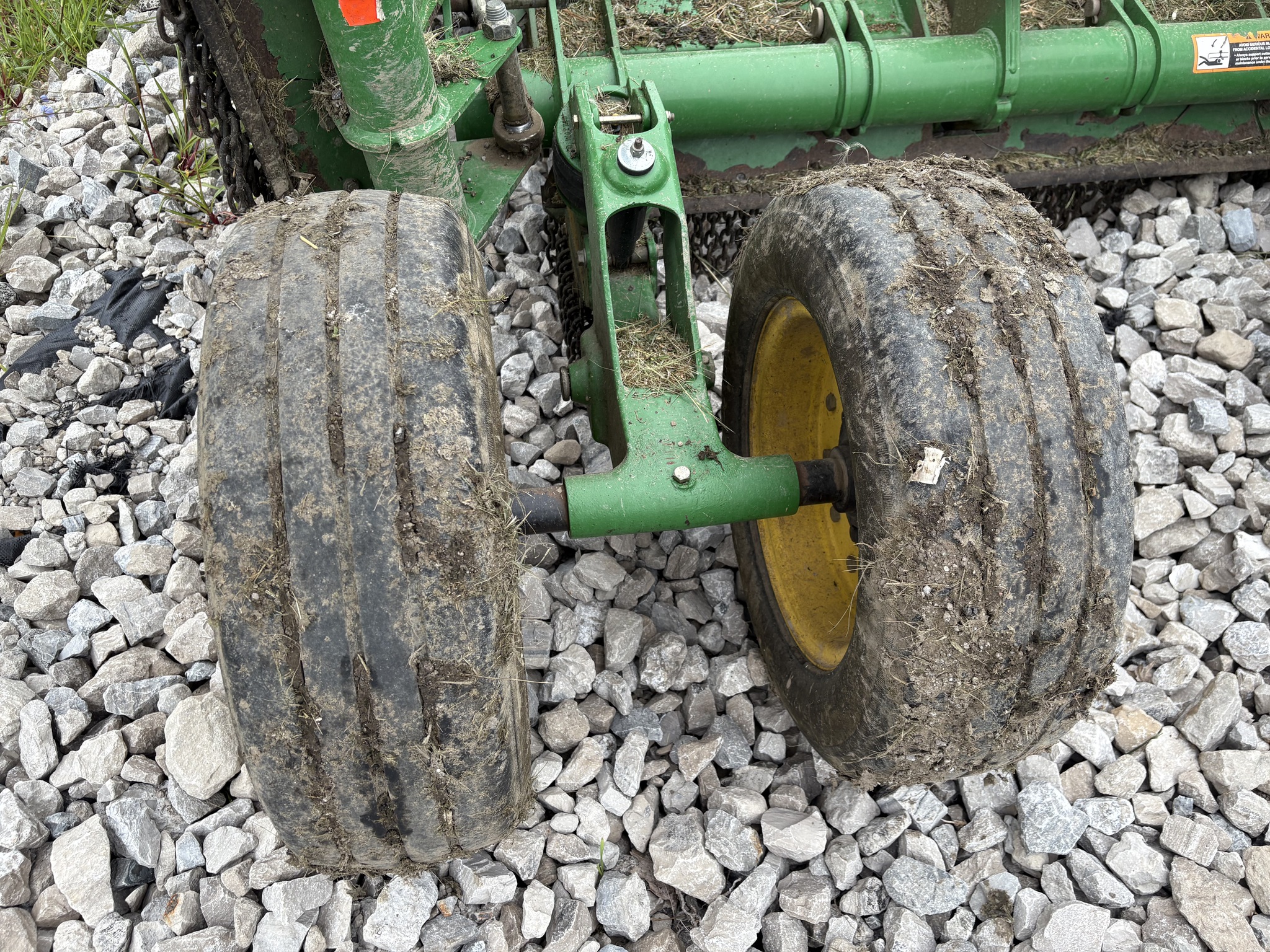 2007 John Deere CX15 Image 12