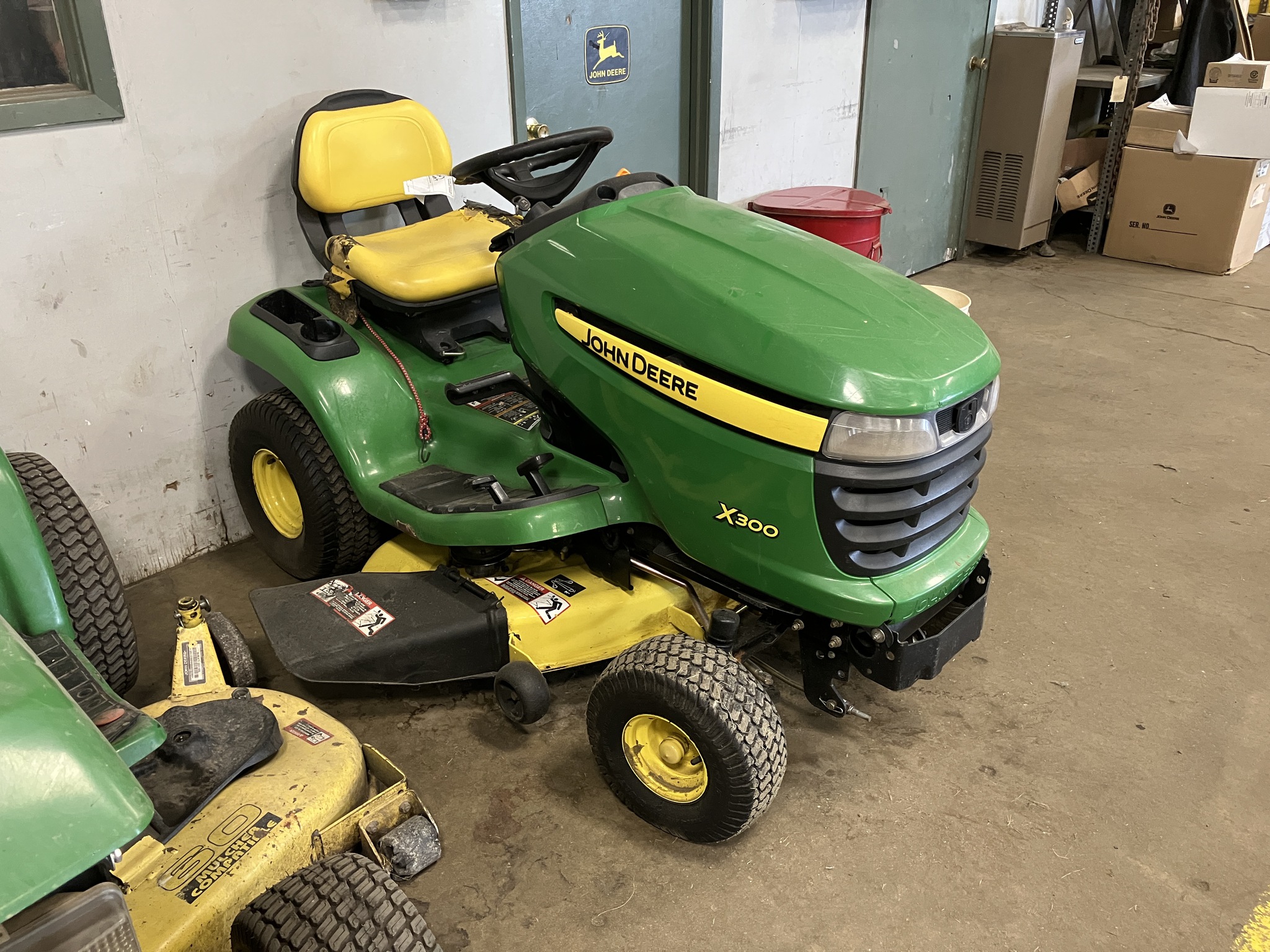 2006 John Deere X300 Image 1