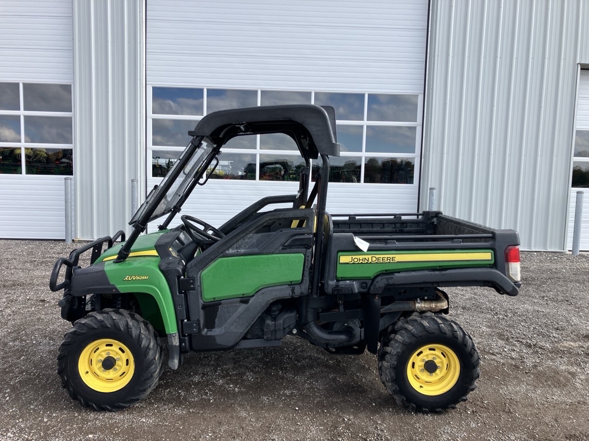 2018 John Deere XUV 825M Image 1