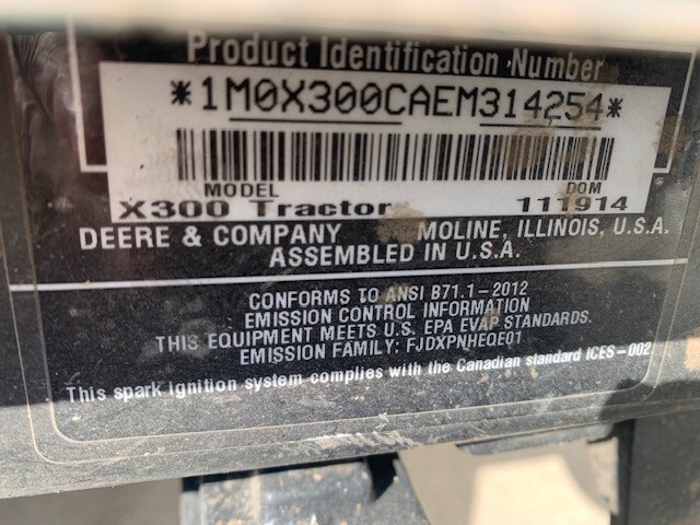 2015 John Deere X300 Image 5