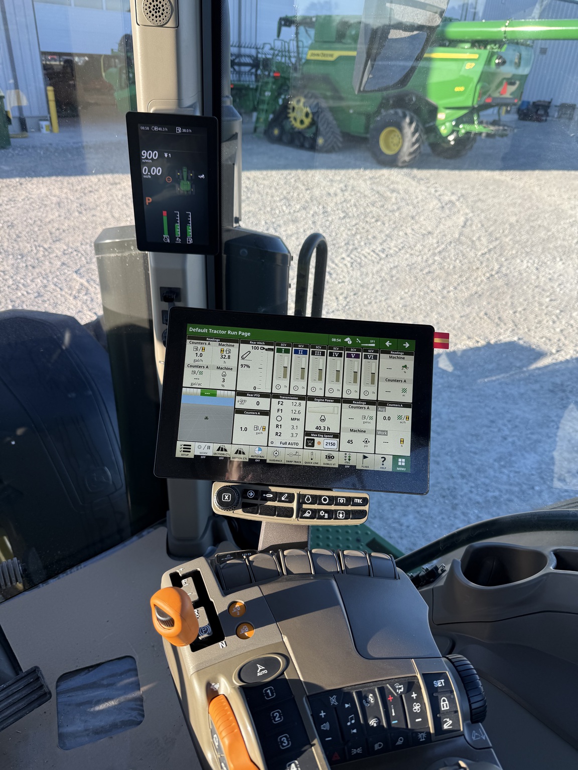 2024 John Deere 8R 370 Image 9