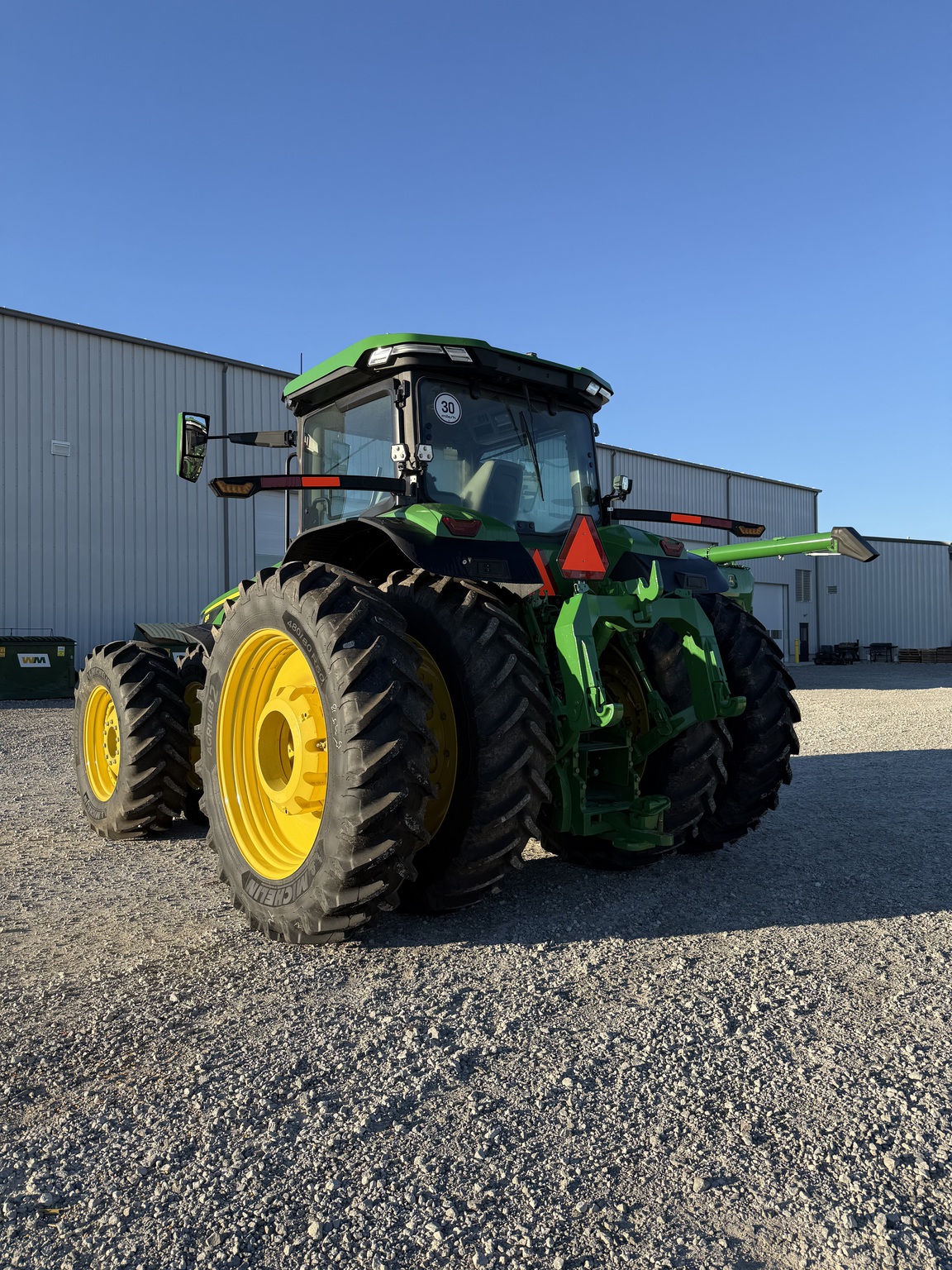 2024 John Deere 8R 370 Image 6