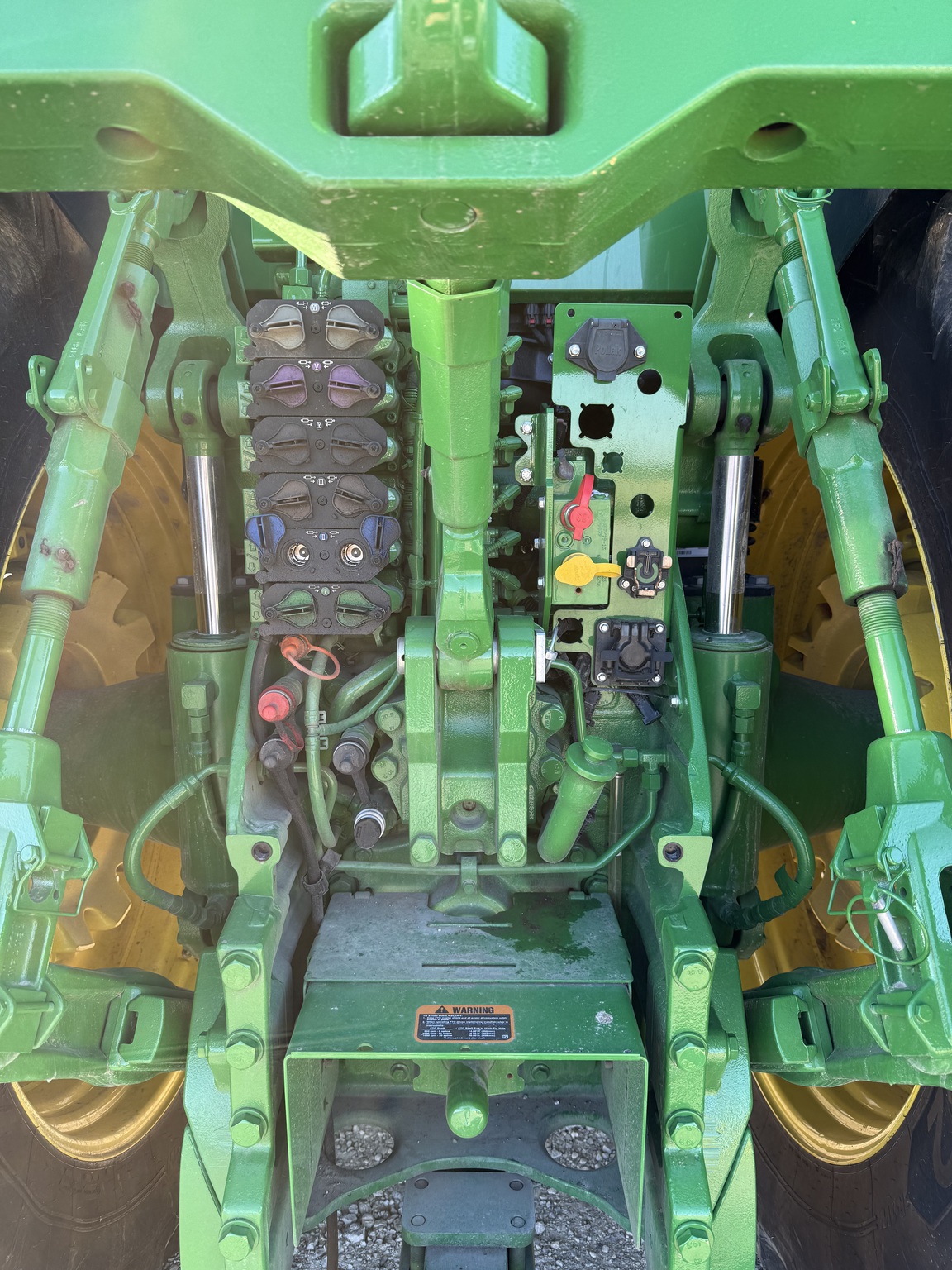 2024 John Deere 8R 370 Image 15