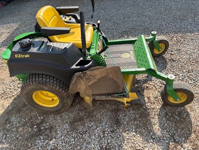 2015 John Deere Z425