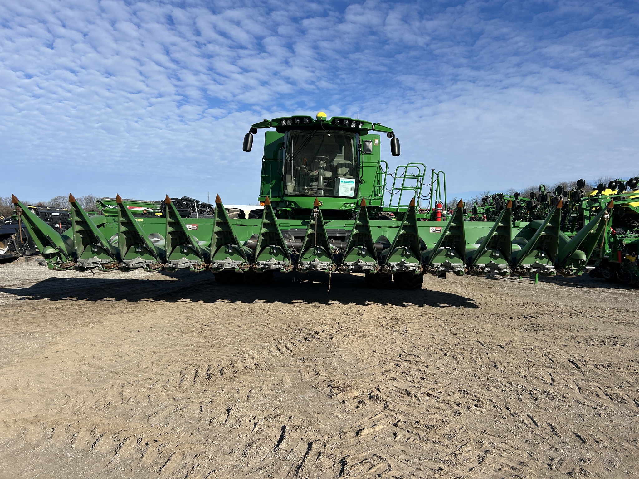  2018 John Deere 712C at Heritage Tractor in Baldwin City, KS