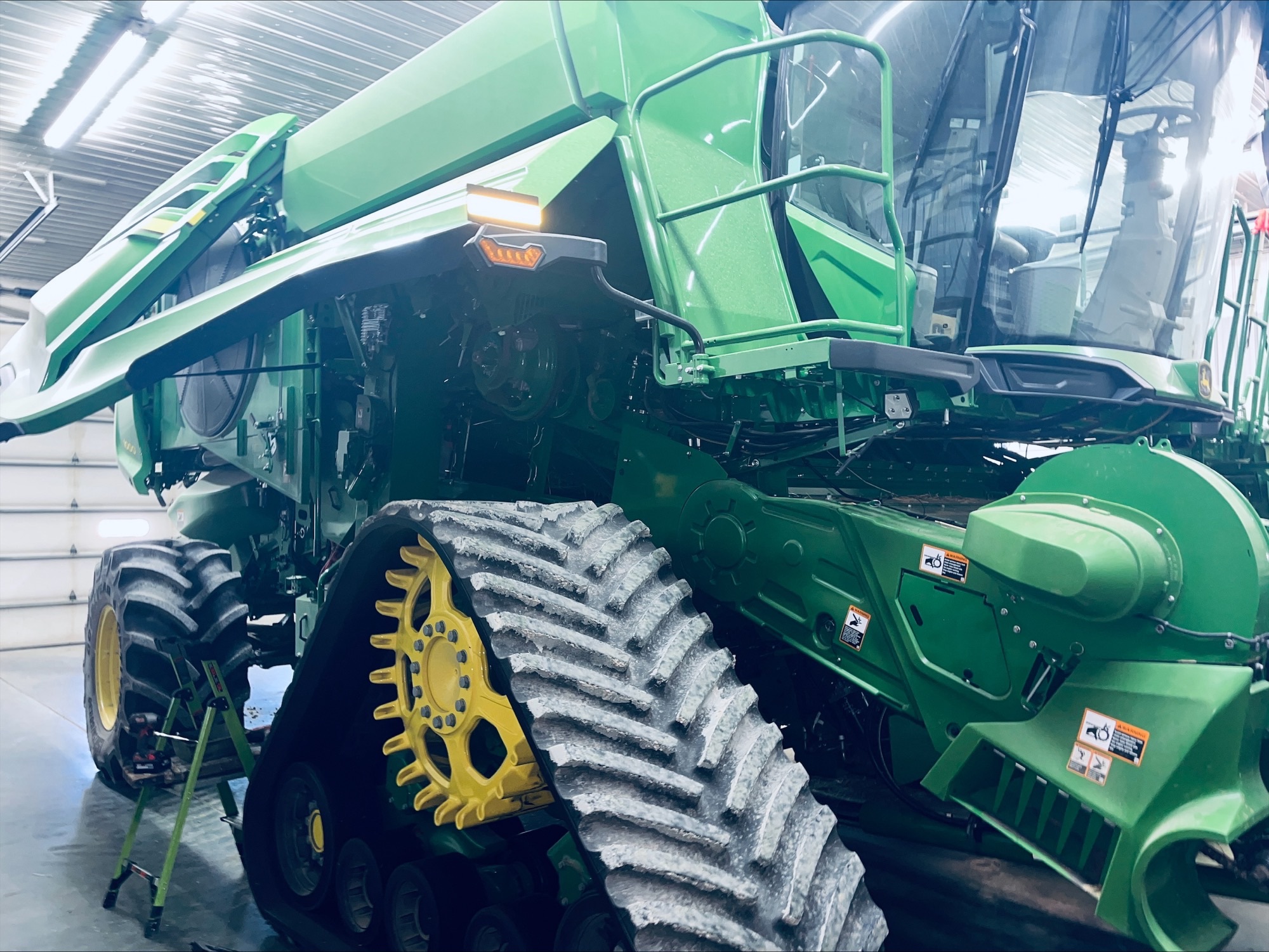 2024 John Deere X9 1000 Image 8