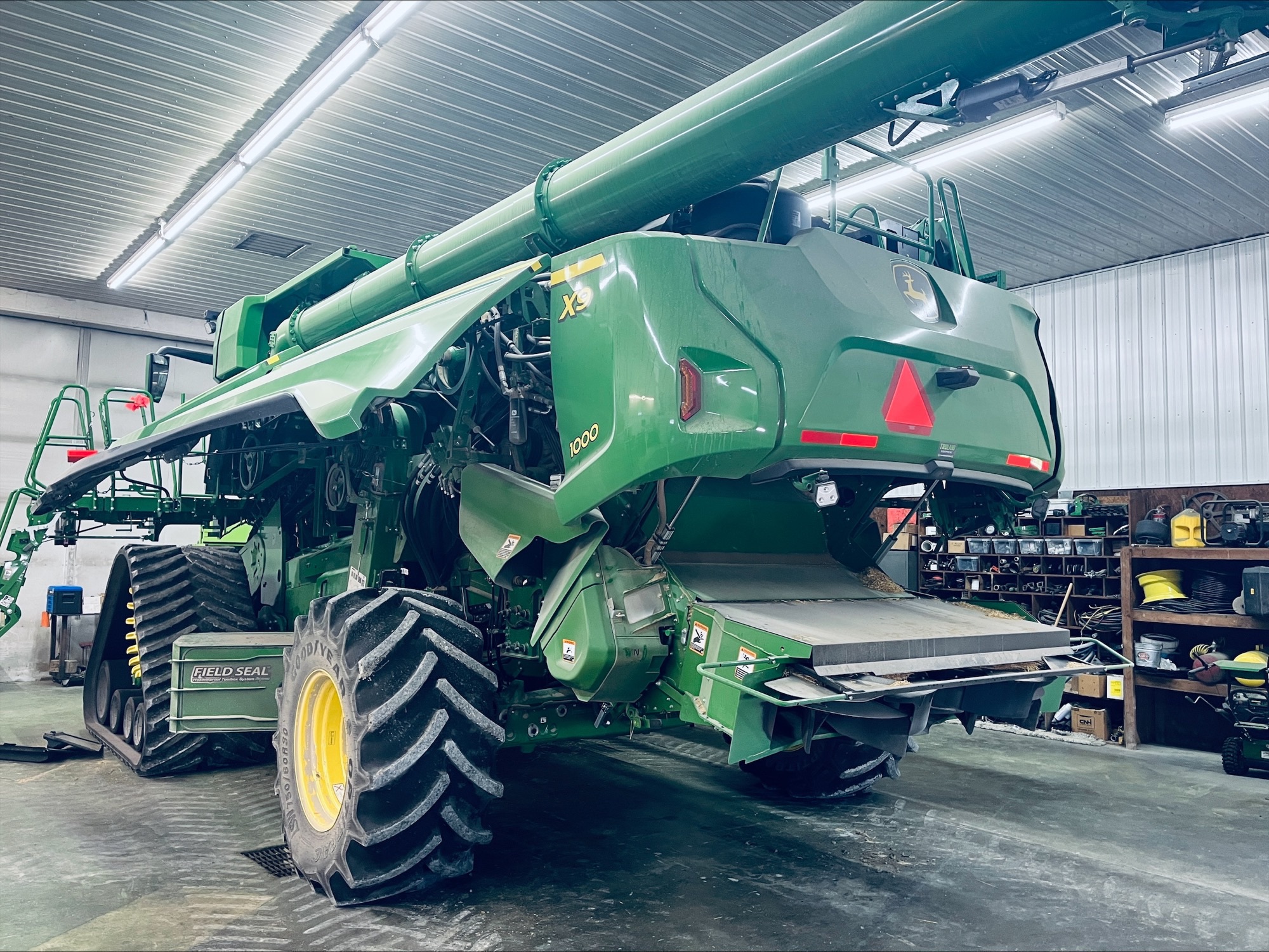 2024 John Deere X9 1000 Image 10