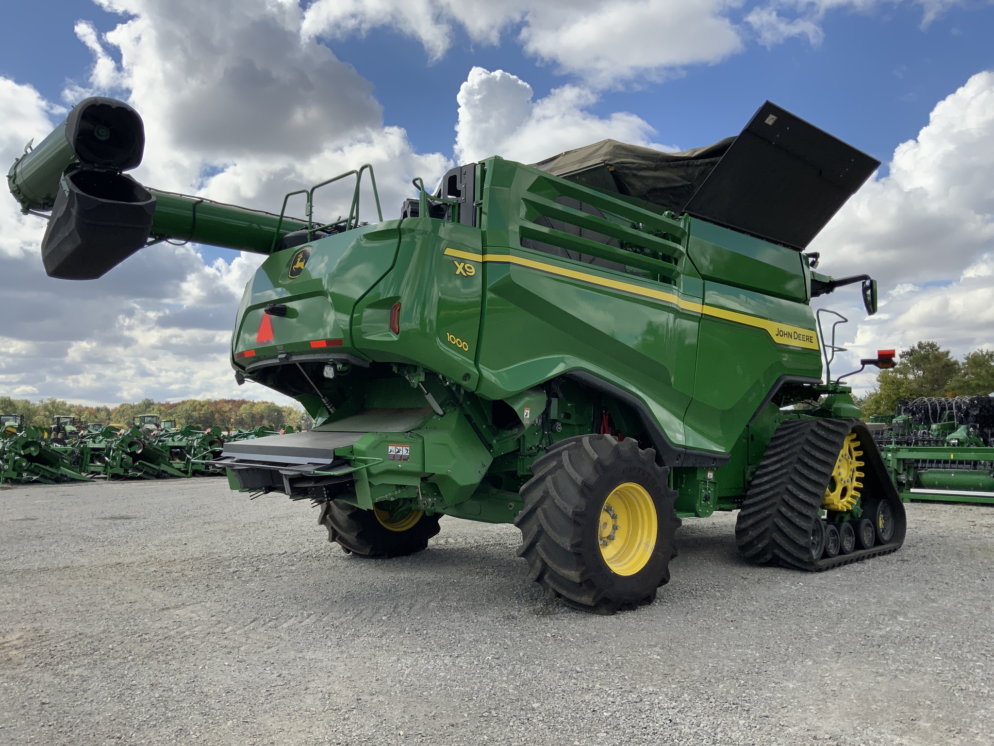 2024 John Deere X9 1000 Image 16