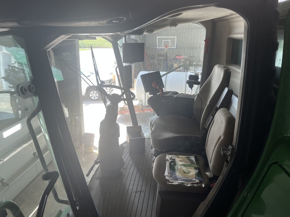 Used 2021 John Deere S780 Combines at Koenig Equipment in Anna, OH - Photo5