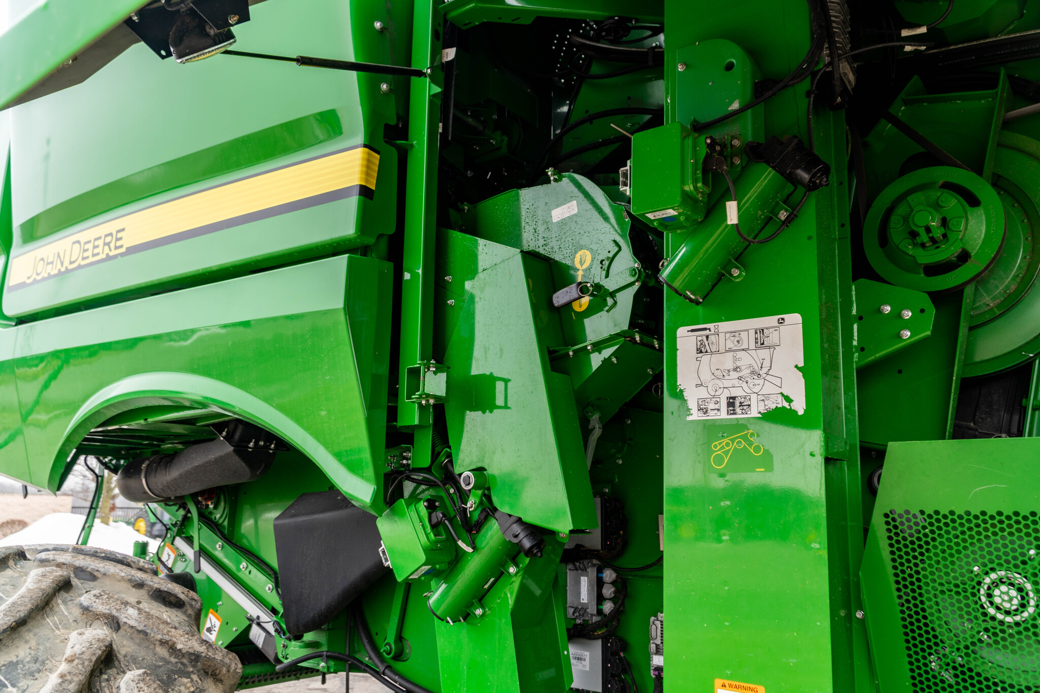 Used 2021 John Deere S780 Combines at Koenig Equipment in Anna, OH - PhotoXL19