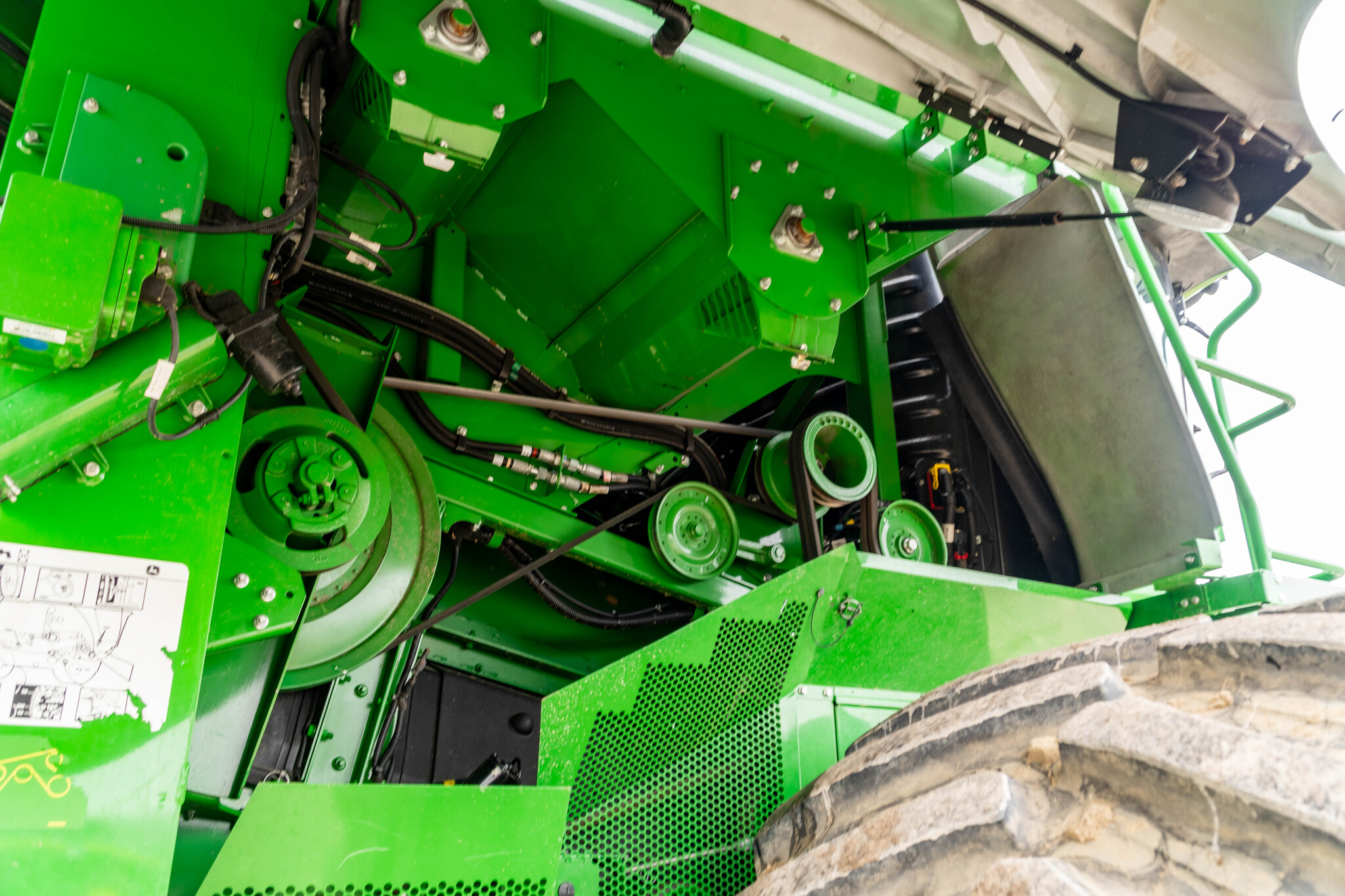 Used 2021 John Deere S780 Combines at Koenig Equipment in Anna, OH - PhotoXL20