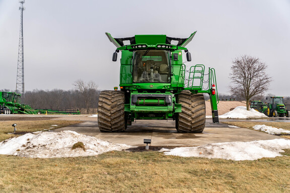 Used 2021 John Deere S780 Combines at Koenig Equipment in Anna, OH - Photo7